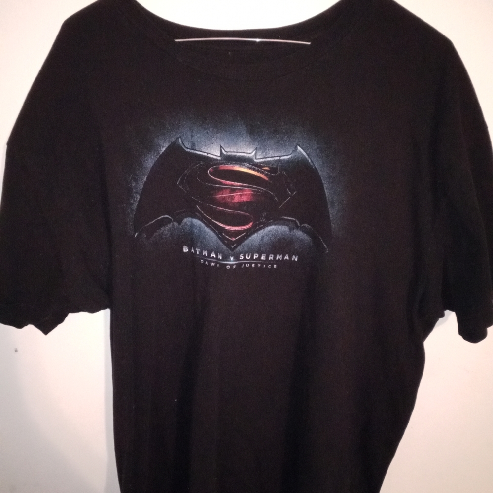 Tee shirt